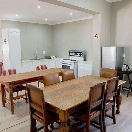 Plumbago Cottages โรเบิร์ตสัน ภายนอก รูปภาพ